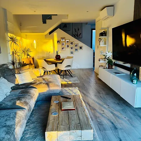 Villa Luxury Hillside Villa, Private Pool, Ocean & Golf View Caleta de Vélez